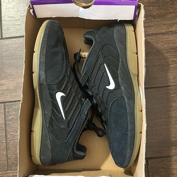 Nike SB vertebrae brand new size 9 men’s - Picture 5 of 5